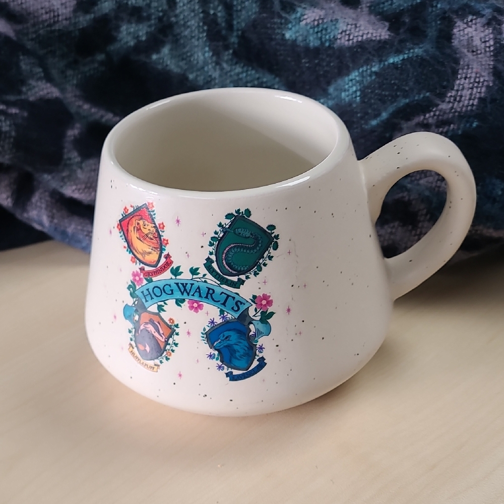 Hogwarts House Crest Mug
